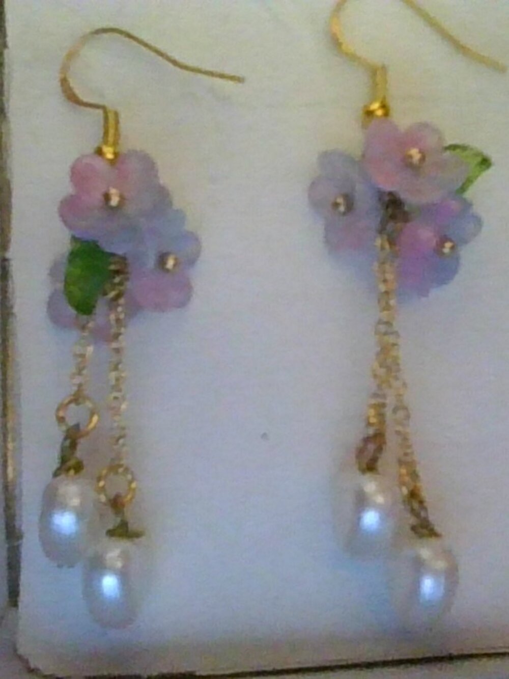 Handmade lilac/gold earrings